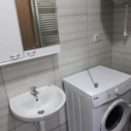 Apartman Vranje アパート ヴラニェ
